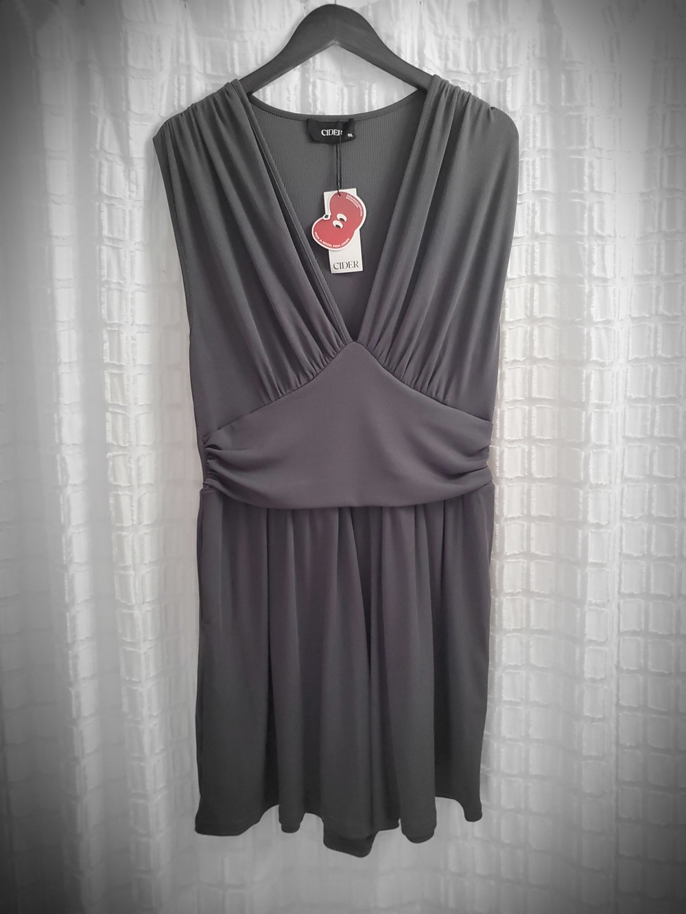 Cider Charcoal V-Neck Sleeveless Jumpsuit Romper - Picture 2 of 9